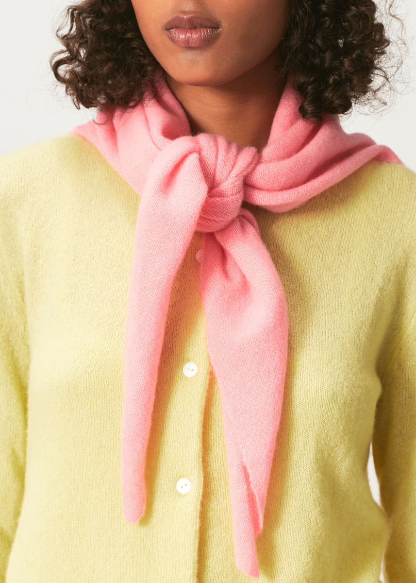 Great Triangular Scarf in Bright Pink With Flowers and