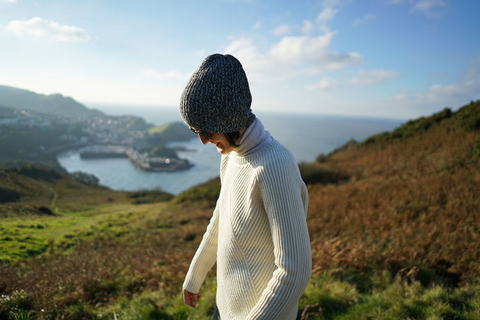 NORTH DEVON: SURFING THE COLD WATERS